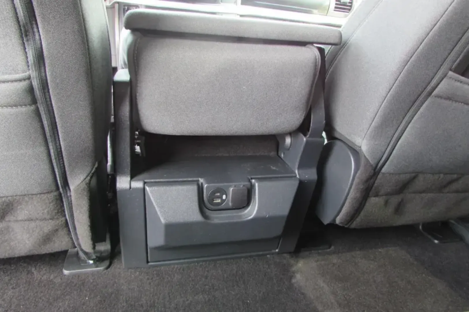 2022 /Java Cloth Ford F-150 XLT (1FTFW1E58NK) with an Other engine, located at 12836 Highway 21, De Soto, MO, 63020, (636) 337-7777, 38.151867, -90.575615 - **Elevate Your Adventures with the 2022 Ford F-150 XLT at Pettus Ford De Soto!**<br /> <br /> Are you ready to redefine your driving experience? The **2022 Ford F-150 XLT** is more than just a truck; it's your ticket to adventure, perfect for weekend getaways, hauling gear, or simply cruising throug - Photo#26