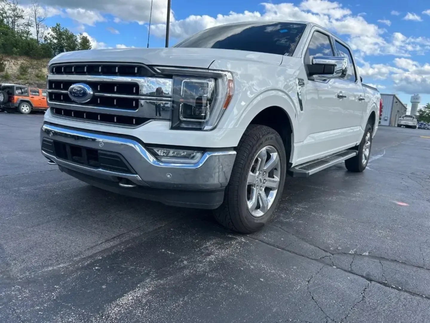 2023 /Java Leather Ford F-150 Lariat (1FTFW1E87PF) with an Other engine, located at 12836 Highway 21, De Soto, MO, 63020, (636) 337-7777, 38.151867, -90.575615 - **Explore the Great Outdoors with the 2023 Ford F-150 Lariat Your Next Adventure Awaits!**<br /> <br /> Are you ready to elevate your lifestyle, whether it's tackling daily commutes or embarking on weekend getaways? The 2023 Ford F-150 Lariat is the perfect blend of rugged utility and sophisticated - Photo#34