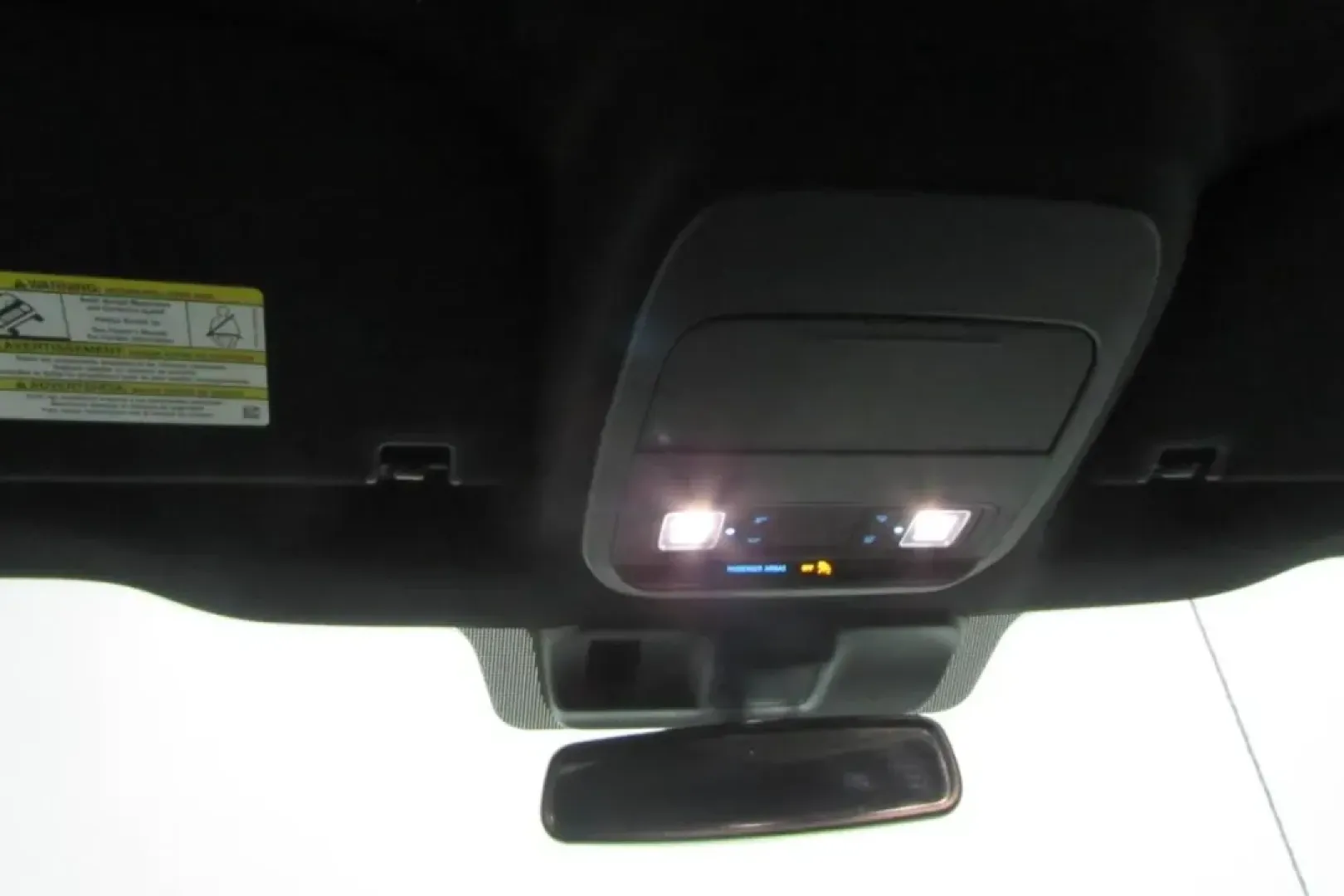 2022 /Black Leather Ford F-150 XLT (1FTFW1E89NF) with an Other engine, located at 12836 Highway 21, De Soto, MO, 63020, (636) 337-7777, 38.151867, -90.575615 - Are you searching for the perfect vehicle that seamlessly blends power, versatility, and comfort? Look no further than this stunning 2022 Ford F-150 XLT, available now at Pettus Ford De Soto. Whether you're a weekend warrior ready for outdoor adventures or a busy family in need of a reliable truck f - Photo#17