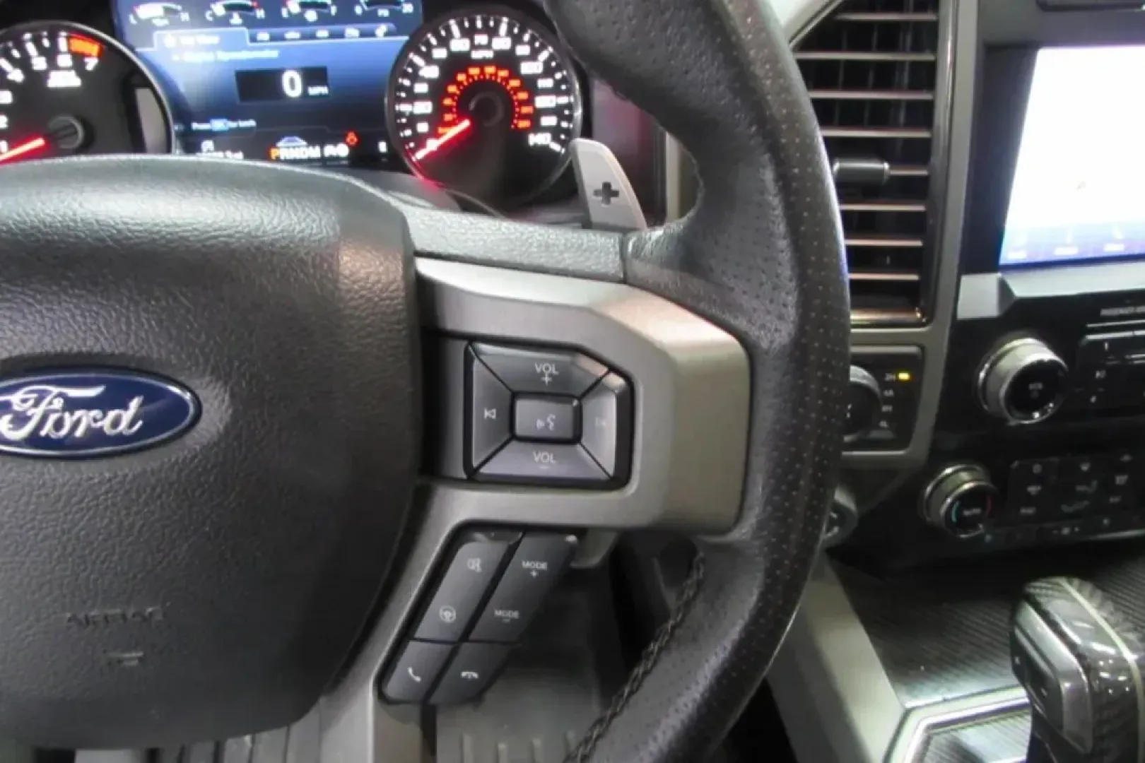 2020 /Black Leather Trimmed Ford F-150 Raptor (1FTFW1RG3LF) with an Other engine, Automatic transmission, located at 12836 Highway 21, De Soto, MO, 63020, (636) 337-7777, 38.151867, -90.575615 - **Conquer Every Adventure with the 2020 Ford F-150 Raptor at Pettus Ford De Soto!**<br /> <br /> Are you ready to elevate your adventures and tackle your daily commute with style and power? The 2020 Ford F-150 Raptor is the perfect blend of rugged performance and comfort, making it ideal for weekend - Photo#19