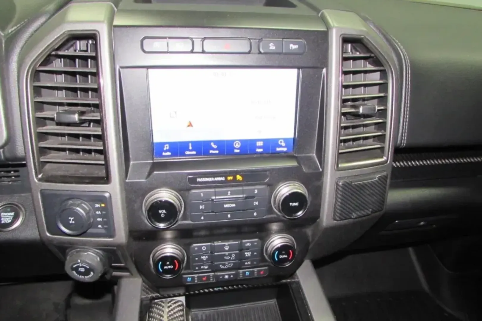 2020 /Black Leather Trimmed Ford F-150 Raptor (1FTFW1RG3LF) with an Other engine, Automatic transmission, located at 12836 Highway 21, De Soto, MO, 63020, (636) 337-7777, 38.151867, -90.575615 - **Conquer Every Adventure with the 2020 Ford F-150 Raptor at Pettus Ford De Soto!**<br /> <br /> Are you ready to elevate your adventures and tackle your daily commute with style and power? The 2020 Ford F-150 Raptor is the perfect blend of rugged performance and comfort, making it ideal for weekend - Photo#23