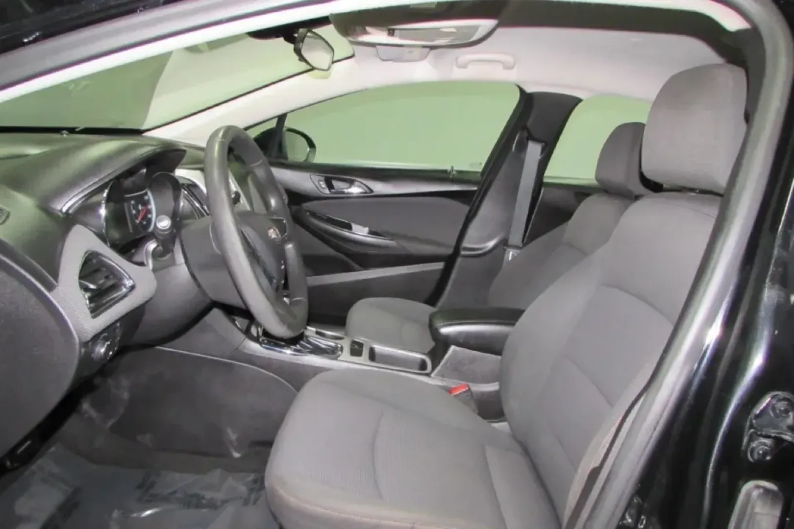 2018 /Dark Atmosphere/Medium Atmosph Chevrolet Cruze LS (1G1BC5SM1J7) with an Other engine, Automatic transmission, located at 12836 Highway 21, De Soto, MO, 63020, (636) 337-7777, 38.151867, -90.575615 - **Experience the Perfect Blend of Efficiency and Comfort with the 2018 Chevrolet Cruze LS!** <br /> <br /> Are you in the market for a reliable, fuel-efficient sedan that complements your busy lifestyle? Look no further than this well-maintained 2018 Chevrolet Cruze LS, available now at Pettus Ford - Photo#10