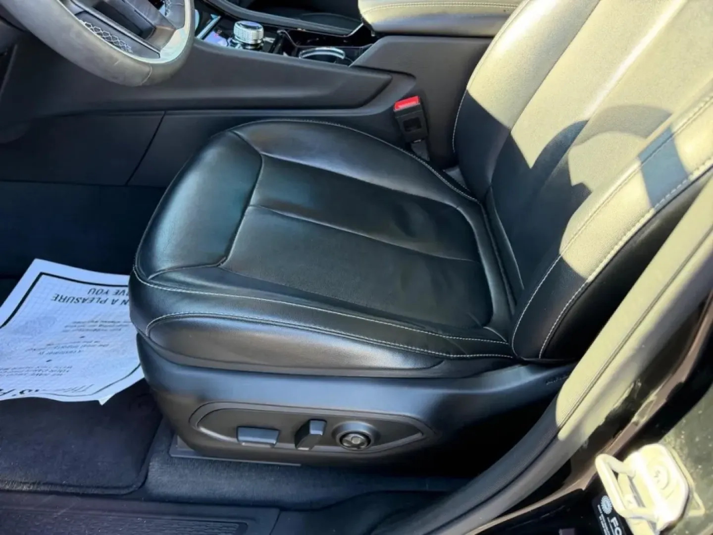 2023 /Global Black Jeep Grand Cherokee Limited (1C4RJKBG2P8) with an 3.6L V6 DOHC 24V engine, 8A transmission, located at 12830 Highway 21, De Soto, MO, 63020, (636) 337-7777, 38.153099, -90.573624 - Discover your next adventure with the 2023 Jeep Grand Cherokee Limited, a perfect companion for both weekend getaways and daily commutes. With ample space for a growing family or friends, this versatile SUV allows you to explore Farmington, MO, and beyond while enjoying the luxury and comfort that J - Photo#22