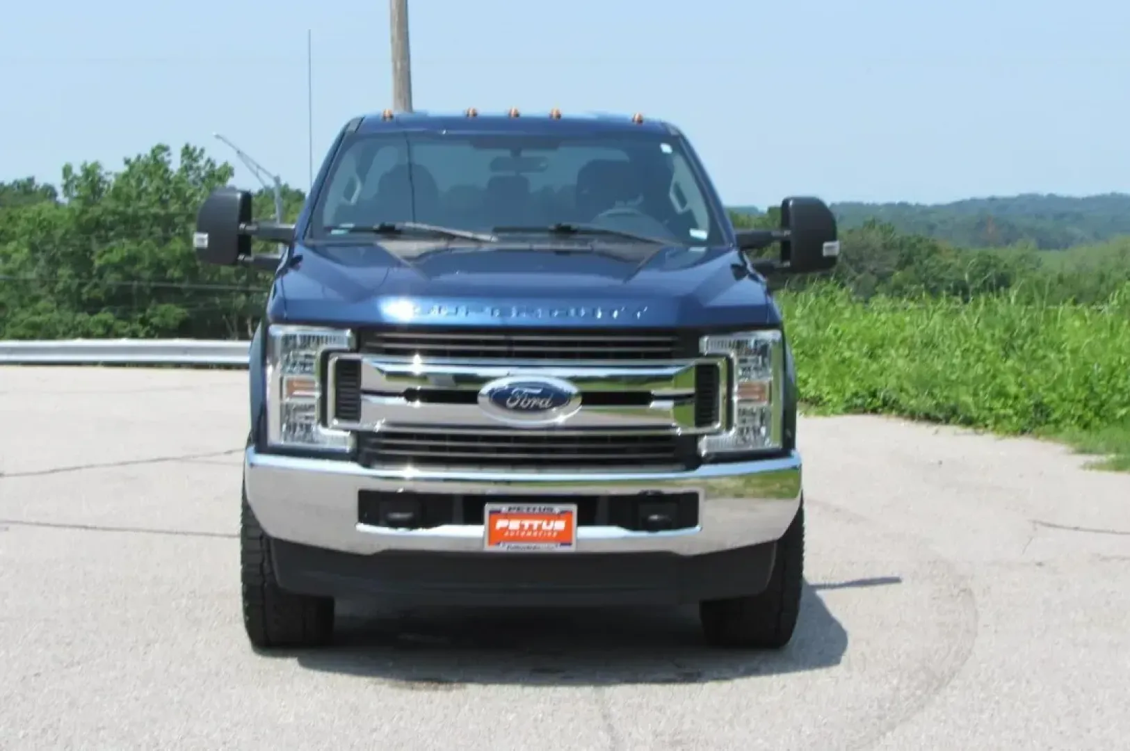 2019 Ford F-350 SD King Ranch Crew Cab 4WD (1FT8W3B64KE) with an 6.2L V8 OHV 16V engine, 6A transmission, located at 141 Commercial Dr, Fredericktown, MO, 63645, (573) 783-6432, 37.570087, -90.320648 - USED 2019 Ford F-350SD XL from Pettus Chrysler Dodge Jeep Ram De Soto, De Soto MO. - Photo#1