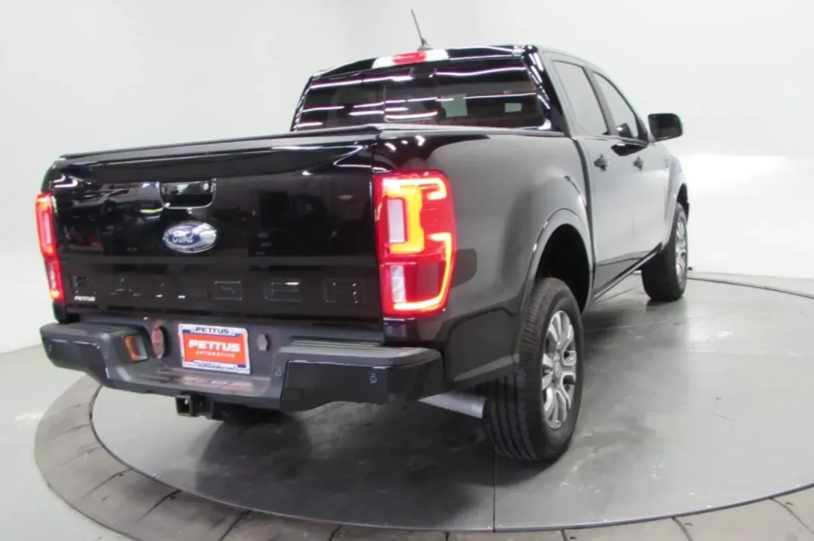 2020 /Medium Stone Leather Ford Ranger Lariat (1FTER4EH5LL) with an Other engine, Automatic transmission, located at 12836 Highway 21, De Soto, MO, 63020, (636) 337-7777, 38.151867, -90.575615 - **Discover the Ultimate Adventure Partner: 2020 Ford Ranger Lariat at Pettus Ford De Soto!**<br /> <br /> Are you ready to elevate your weekend getaways or daily commutes? This 2020 Ford Ranger Lariat is the perfect blend of rugged capability and modern comfort, making it an outstanding choice for a - Photo#7