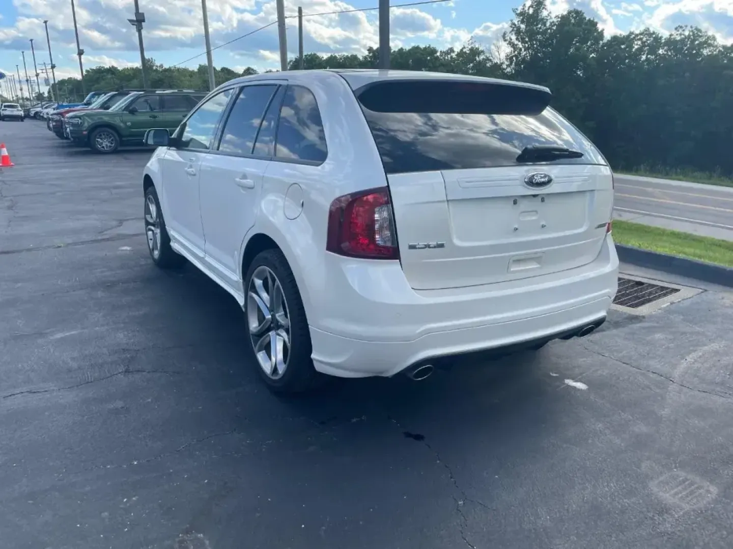 2013 Ford Edge Sport (2FMDK3AK9DB) with an Other engine, Automatic transmission, located at 12836 Highway 21, De Soto, MO, 63020, (636) 337-7777, 38.151867, -90.575615 - USED 2013 Ford Edge Sport from Pettus Ford De Soto, De Soto MO. - Photo#2