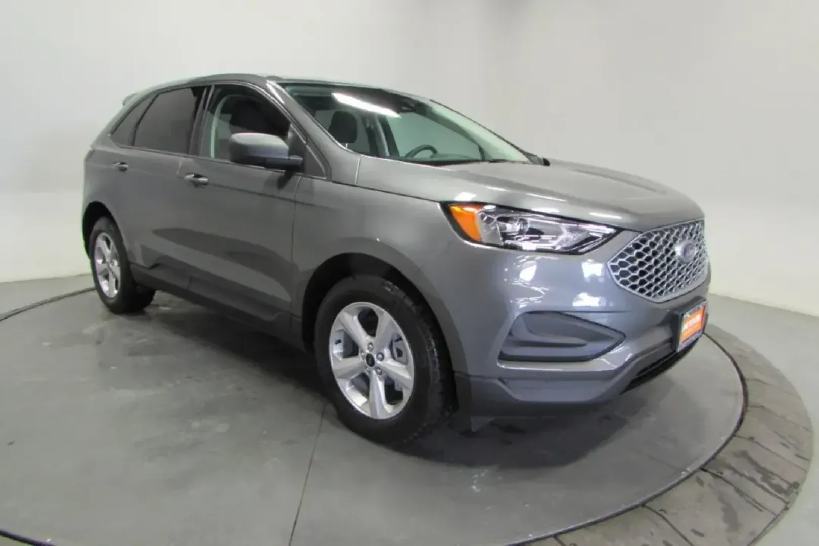 2024 /Dune Cloth Ford Edge SE (2FMPK4G90RB) with an Other engine, Automatic transmission, located at 12836 Highway 21, De Soto, MO, 63020, (636) 337-7777, 38.151867, -90.575615 - Are you ready to elevate your driving experience with a versatile SUV that caters to your lifestyle? Look no further than the 2024 Ford Edge SE, a pre-owned vehicle that seamlessly combines comfort, technology, and performance, making it ideal for growing families, adventurous road trips, or daily c - Photo#25
