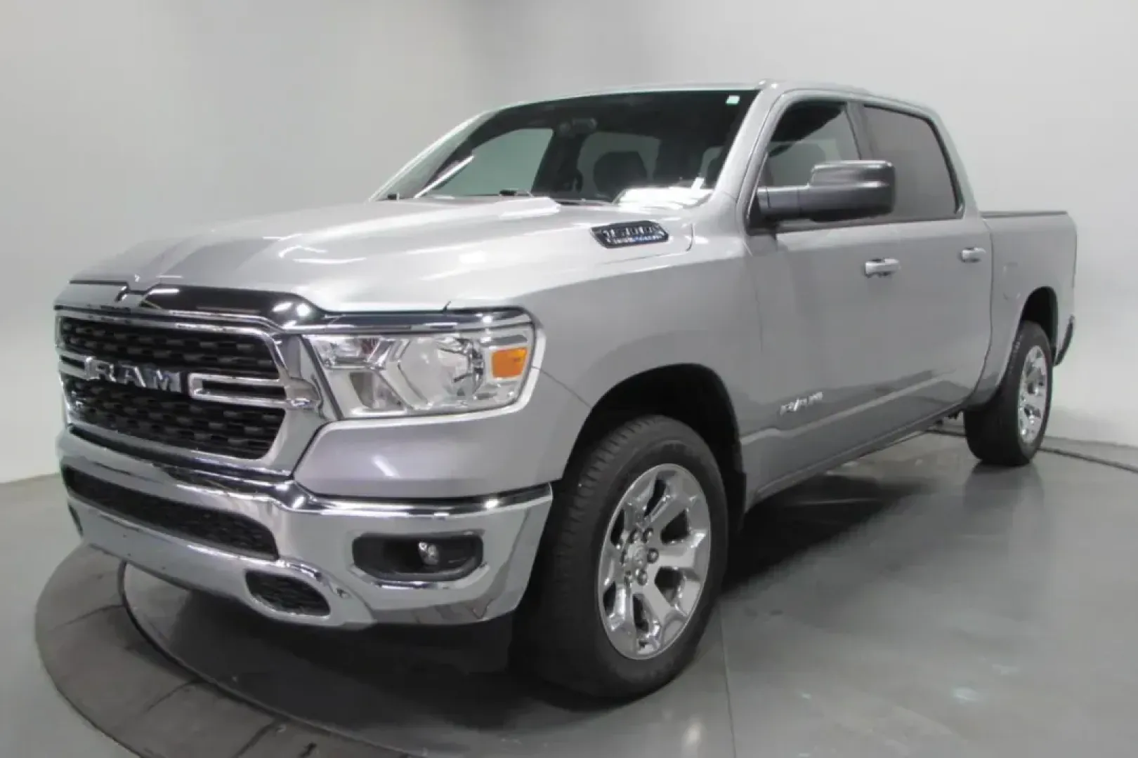 2022 /Diesel Gray/Black Cloth Ram 1500 Big Horn/Lone Star (1C6SRFFTXNN) with an Other engine, located at 12830 Highway 21, De Soto, MO, 63020, (636) 337-7777, 38.153099, -90.573624 - Are you ready to elevate your driving experience with a truck that embodies both power and practicality? Look no further than the stunning 2022 Ram 1500 Big Horn/Lone Star available now at Pettus CDJR DeSoto, located conveniently at 12830 Highway 21, De Soto, MO 63020. Whether you're a weekend adven - Photo#1
