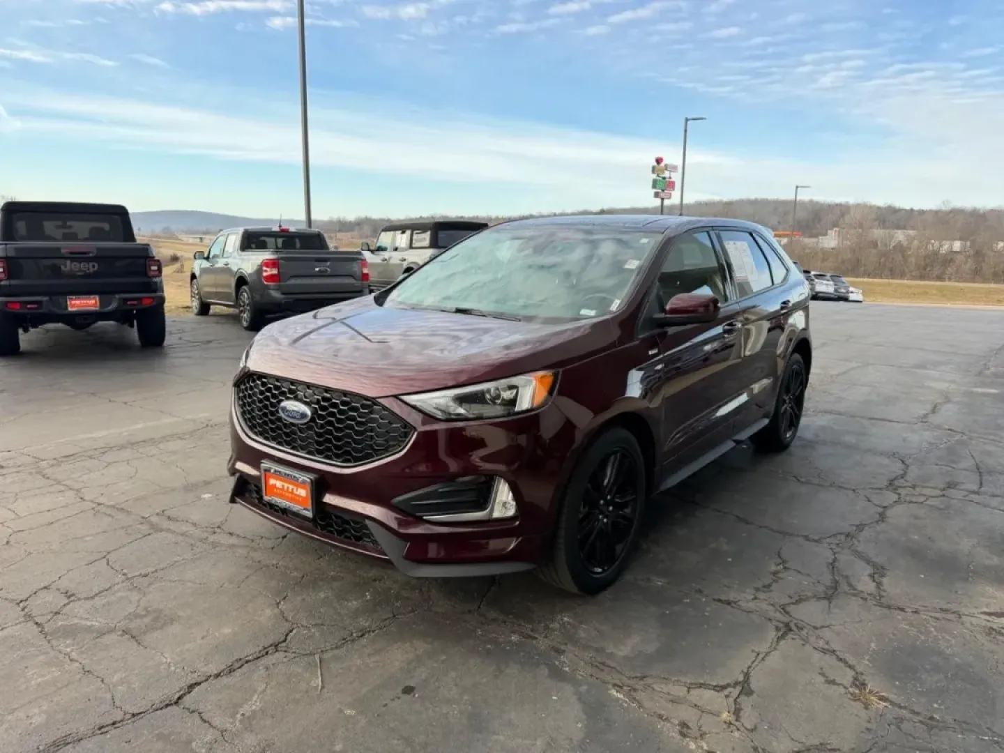 2022 /Ebony Leather Trimmed Ford Edge ST Line (2FMPK4J96NB) with an Twin-Scroll 2.0L EcoBoost engine, Automatic transmission, located at 141 Commercial Dr, Fredericktown, MO, 63645, (573) 783-6432, 37.570087, -90.320648 - Elevate your lifestyle with the 2022 Ford Edge ST Line, the ultimate SUV designed for versatility and comfort! Whether you are a growing family in need of space and safety, a commuter looking for efficiency and tech-savvy features, or someone who cherishes weekend adventures, this pre-owned SUV chec - Photo#6