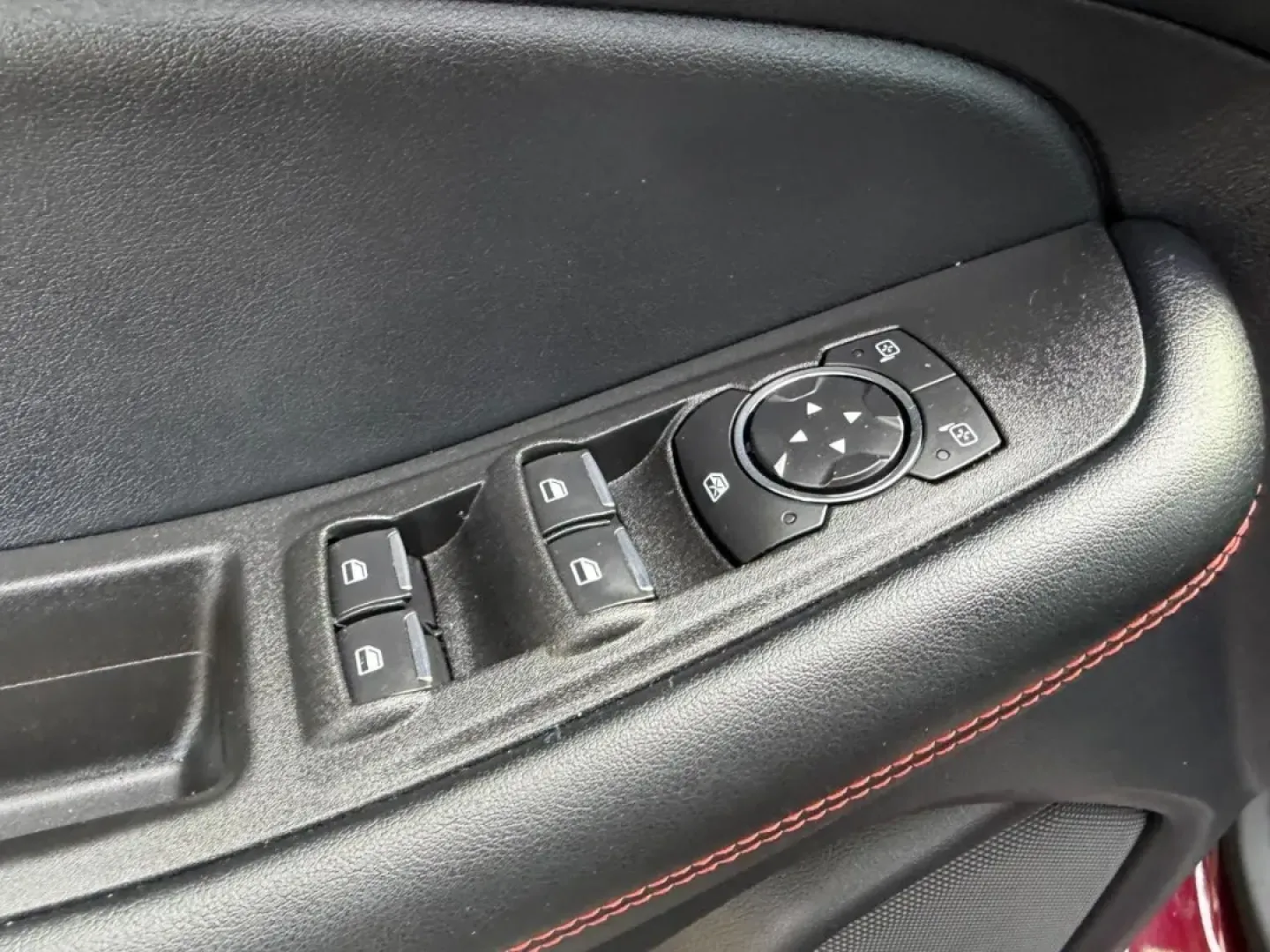 2022 /Ebony Leather Trimmed Ford Edge ST Line (2FMPK4J96NB) with an Twin-Scroll 2.0L EcoBoost engine, Automatic transmission, located at 141 Commercial Dr, Fredericktown, MO, 63645, (573) 783-6432, 37.570087, -90.320648 - Elevate your lifestyle with the 2022 Ford Edge ST Line, the ultimate SUV designed for versatility and comfort! Whether you are a growing family in need of space and safety, a commuter looking for efficiency and tech-savvy features, or someone who cherishes weekend adventures, this pre-owned SUV chec - Photo#18