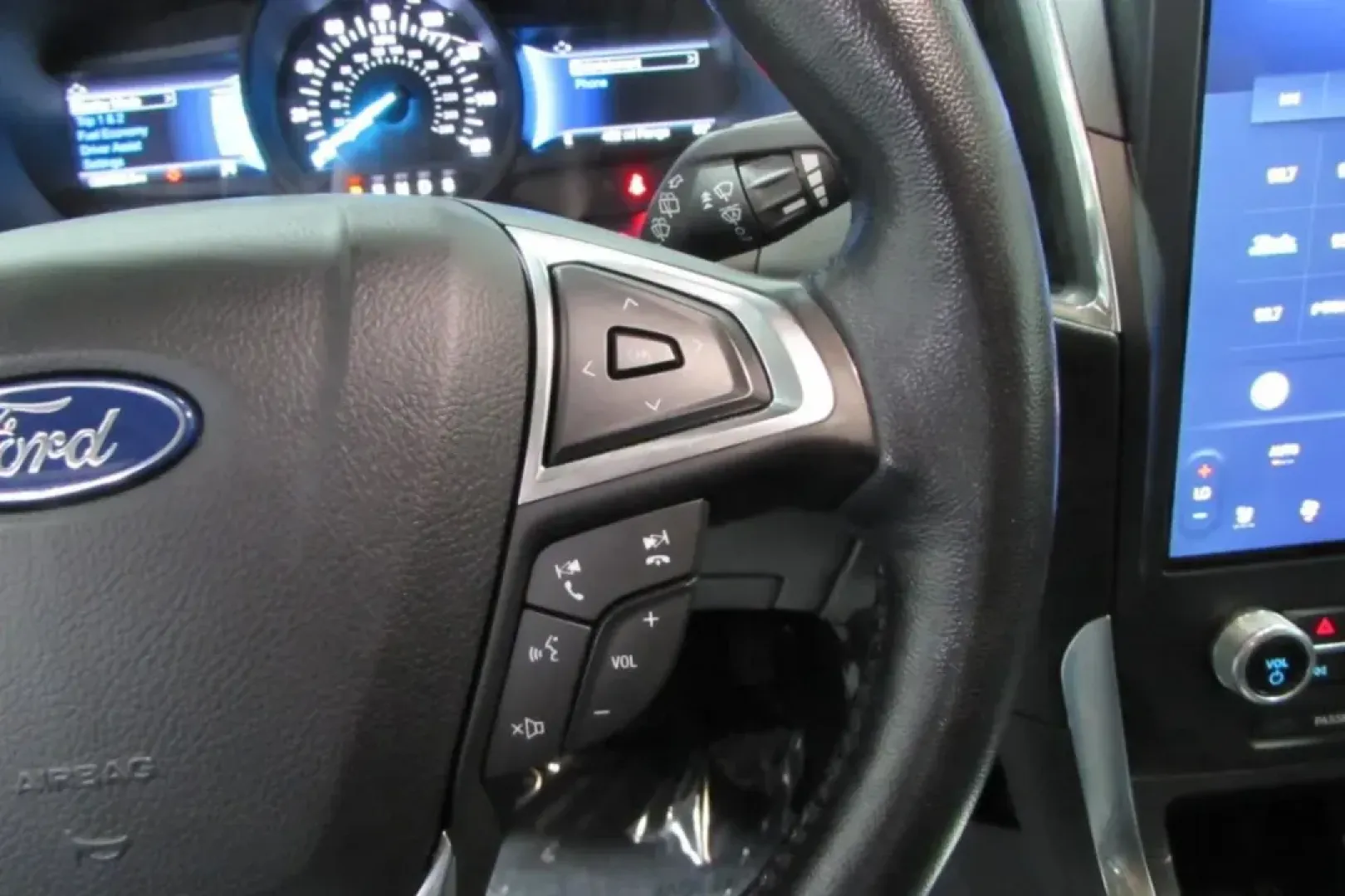 2023 /Ebony Leather Ford Edge Titanium (2FMPK4K94PB) with an Other engine, Automatic transmission, located at 12836 Highway 21, De Soto, MO, 63020, (636) 337-7777, 38.151867, -90.575615 - **Adventure Awaits with the 2023 Ford Edge Titanium at Pettus Ford De Soto!**<br /> <br /> Are you ready to elevate your driving experience? The 2023 Ford Edge Titanium is not just another SUV; it's a lifestyle upgrade. Perfect for families on the go, weekend adventurers, or even budget-conscious bu - Photo#12
