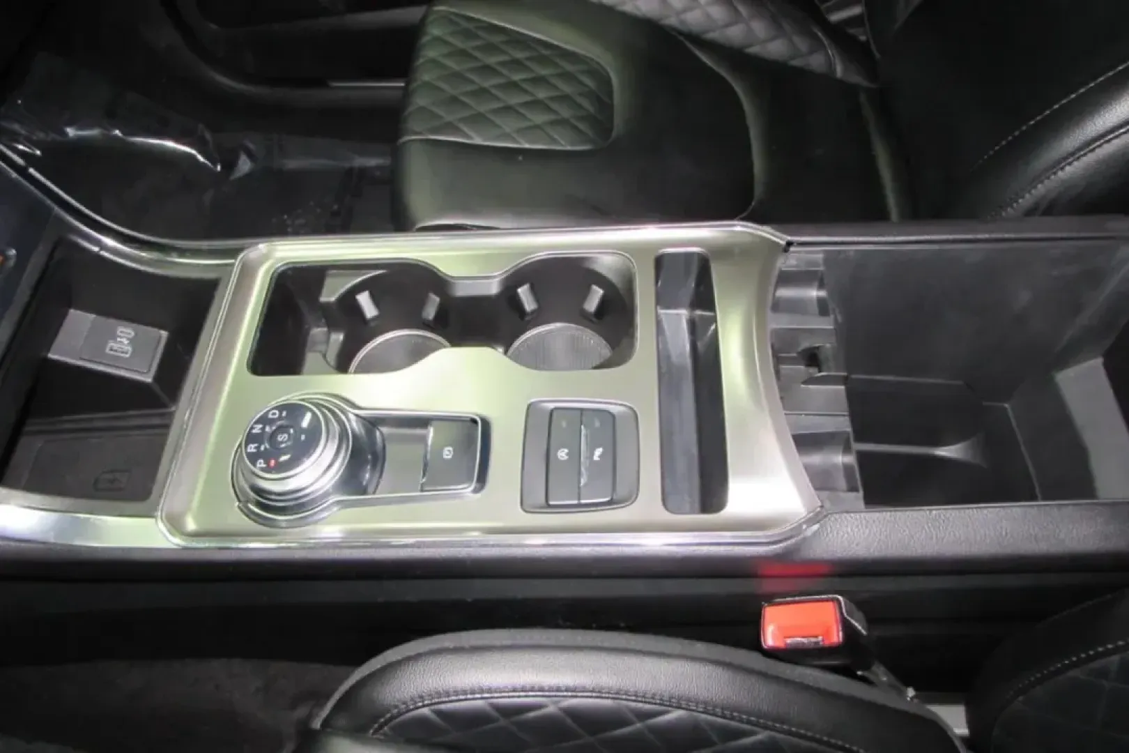 2023 /Ebony Leather Ford Edge Titanium (2FMPK4K94PB) with an Other engine, Automatic transmission, located at 12836 Highway 21, De Soto, MO, 63020, (636) 337-7777, 38.151867, -90.575615 - **Adventure Awaits with the 2023 Ford Edge Titanium at Pettus Ford De Soto!**<br /> <br /> Are you ready to elevate your driving experience? The 2023 Ford Edge Titanium is not just another SUV; it's a lifestyle upgrade. Perfect for families on the go, weekend adventurers, or even budget-conscious bu - Photo#17