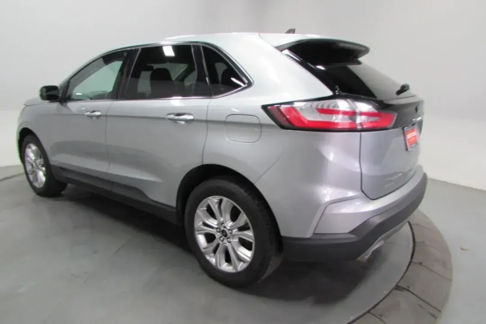 2023 /Ebony Leather Ford Edge Titanium (2FMPK4K94PB) with an Other engine, Automatic transmission, located at 12836 Highway 21, De Soto, MO, 63020, (636) 337-7777, 38.151867, -90.575615 - **Adventure Awaits with the 2023 Ford Edge Titanium at Pettus Ford De Soto!**<br /> <br /> Are you ready to elevate your driving experience? The 2023 Ford Edge Titanium is not just another SUV; it's a lifestyle upgrade. Perfect for families on the go, weekend adventurers, or even budget-conscious bu - Photo#4