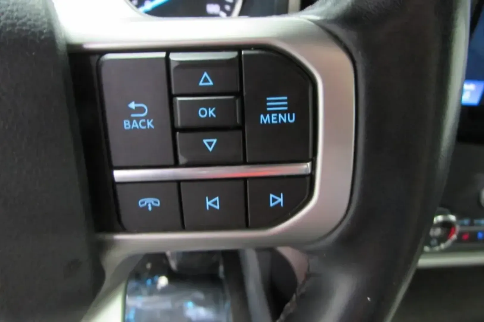 2023 /Mahogany Leather Ford Expedition Limited (1FMJU2A8XPE) with an Other engine, Automatic transmission, located at 12830 Highway 21, De Soto, MO, 63020, (636) 337-7777, 38.153099, -90.573624 - **Experience Adventure Like Never Before with the 2023 Ford Expedition Limited at Pettus CDJR DeSoto!**<br /> <br /> Are you ready to elevate your family adventures or weekend getaways? The 2023 Ford Expedition Limited is the perfect SUV for those who crave both luxury and practicality. With spaciou - Photo#16