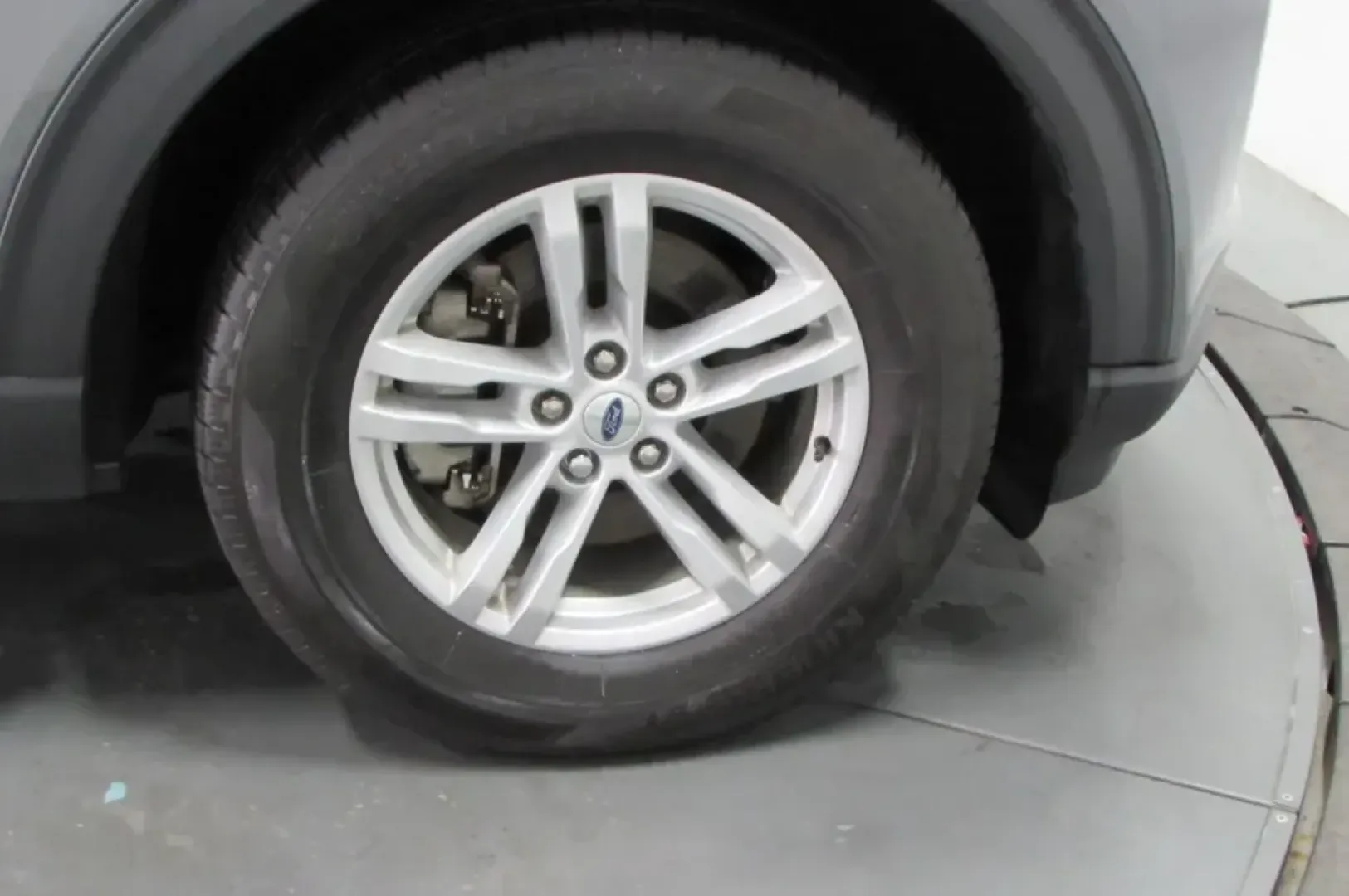 2023 /Ebony Leather Ford Explorer XLT (1FMSK8DH3PG) with an Other engine, Automatic transmission, located at 12830 Highway 21, De Soto, MO, 63020, (636) 337-7777, 38.153099, -90.573624 - **Experience Adventure with the 2023 Ford Explorer XLT at Pettus CDJR DeSoto!**<br /> <br /> Are you ready to elevate your family outings, weekend adventures, or daily commutes? The 2023 Ford Explorer XLT is the perfect SUV that seamlessly blends comfort, space, and advanced technology, making it an - Photo#9