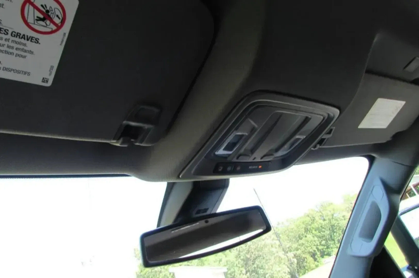 2022 /Jet Black Leather Chevrolet Silverado 2500HD Custom (2GC4YMEY3N1) with an Other engine, located at 12830 Highway 21, De Soto, MO, 63020, (636) 337-7777, 38.153099, -90.573624 - **Get Ready for Your Next Adventure with the 2022 Chevrolet Silverado 2500HD at Pettus CDJR DeSoto!**<br /> <br /> If you're searching for a rugged, dependable truck that can handle everything from weekend adventures to the demands of a growing family, look no further than this stunning 2022 Chevrol - Photo#23