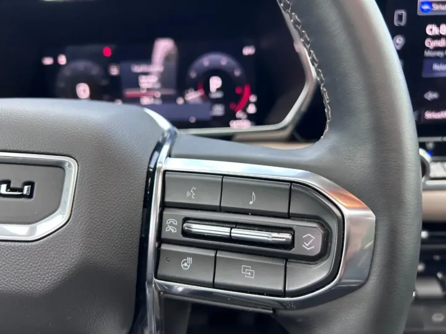 2024 /Jet Black/Teak Leather GMC Canyon Denali (1GTP6FEK5R1) with an TurboMax engine, Automatic transmission, located at 970 Woodlawn Dr., Farmington, MO, 63640, (573) 431-7800, 37.825642, -90.468674 - **Explore the 2024 GMC Canyon Denali: The Ultimate Companion for Your Adventures!**<br /> <br /> Are you ready to elevate your driving experience? The 2024 GMC Canyon Denali is your ticket to luxury and performance, making it the perfect vehicle for those who seek adventure without sacrificing comfo - Photo#10
