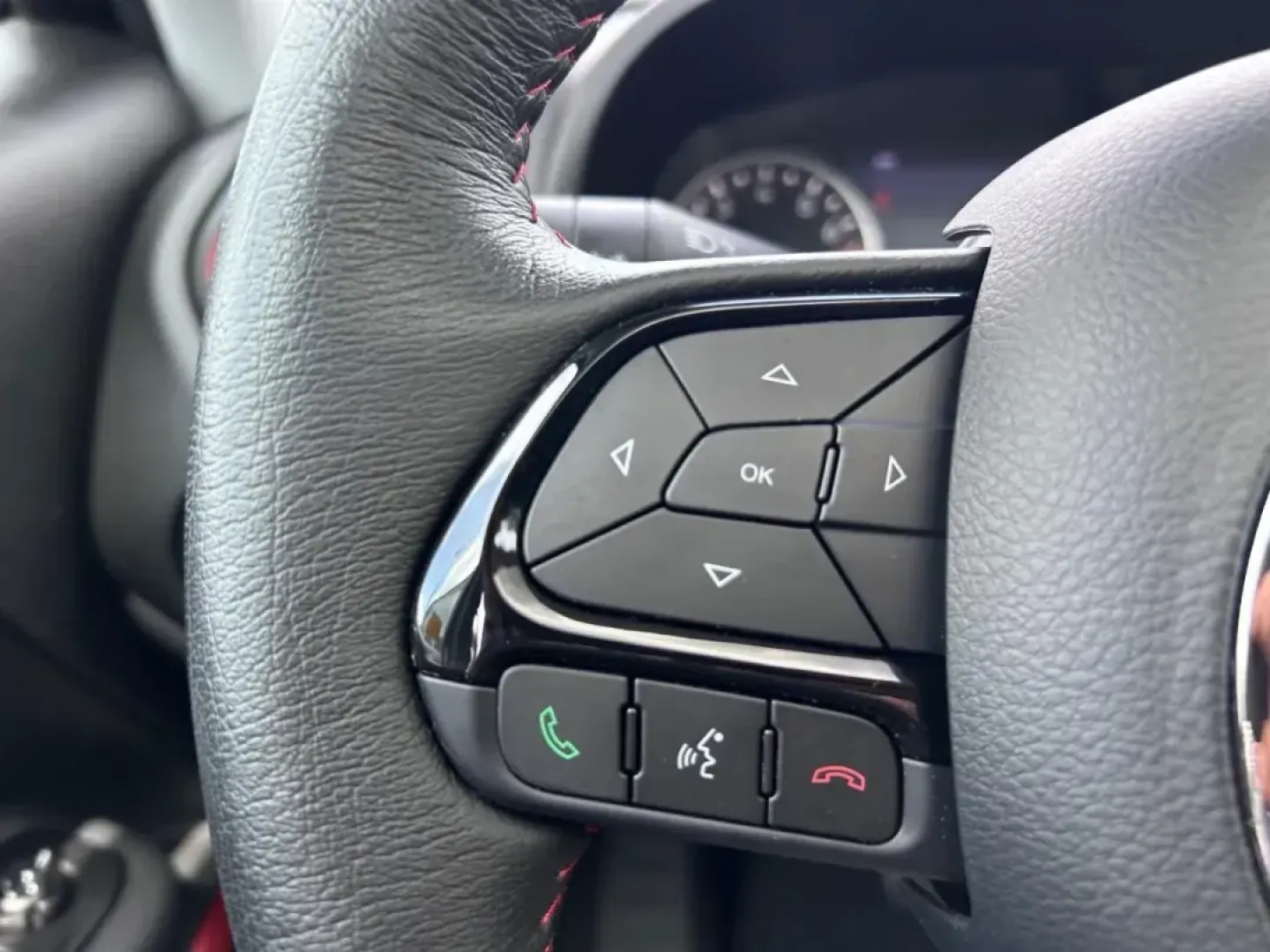 2022 /Black Leather Jeep Renegade Trailhawk (ZACNJDC15NP) with an 1.3L I4 Turbo MAIR DI engine, Automatic transmission, located at 970 Woodlawn Dr., Farmington, MO, 63640, (573) 431-7800, 37.825642, -90.468674 - ### Explore the Great Outdoors with the 2022 Jeep Renegade Trailhawk from Pettus CDJR Farmington!<br /> <br /> Are you ready for your next adventure? The 2022 Jeep Renegade Trailhawk is not just a vehicle; it's your gateway to weekend getaways and outdoor escapades. Perfect for growing families or w - Photo#12