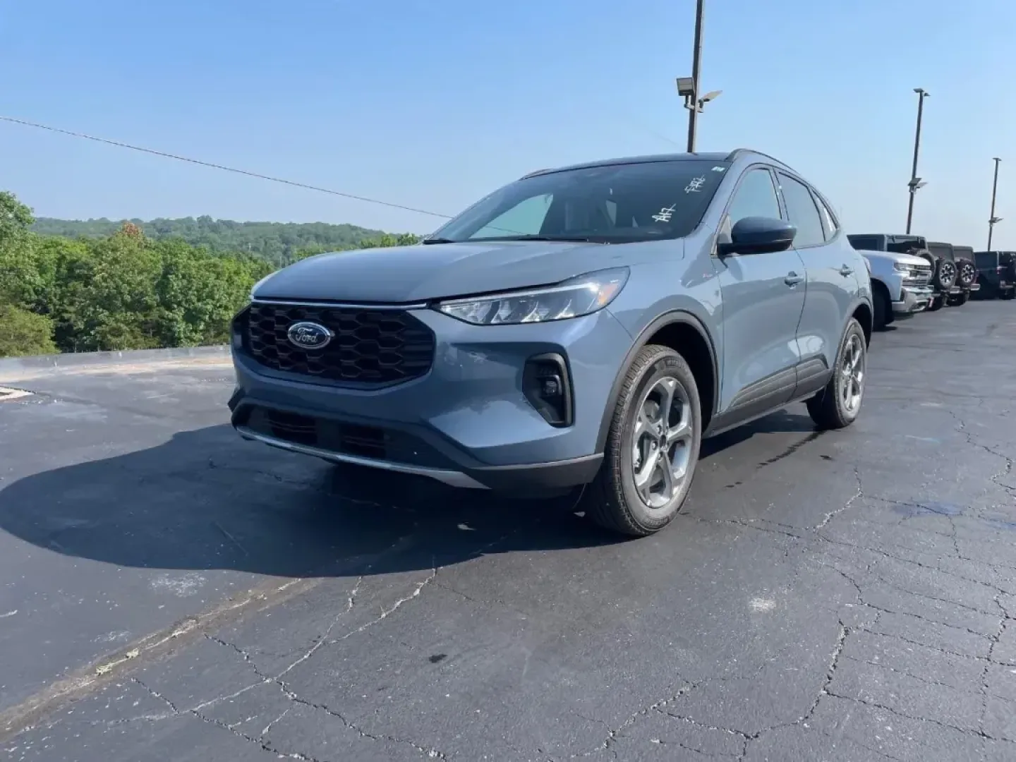 2025 /Ebony Leather Ford Escape ST-Line Select (1FMCU9NZ2SU) with an 2.5L iVCT Atkinson Cycle I-4 Hybrid engine, located at 12836 Highway 21, De Soto, MO, 63020, (636) 337-7777, 38.151867, -90.575615 - **Adventure Awaits: Drive the 2025 Ford Escape Hybrid ST-Line Select from Pettus Ford De Soto!**<br /> <br /> Imagine cruising through the scenic routes of De Soto, MO, in a vehicle that combines eco-friendliness with modern sophistication-the 2025 Ford Escape Hybrid ST-Line Select. Perfect for week - Photo#0