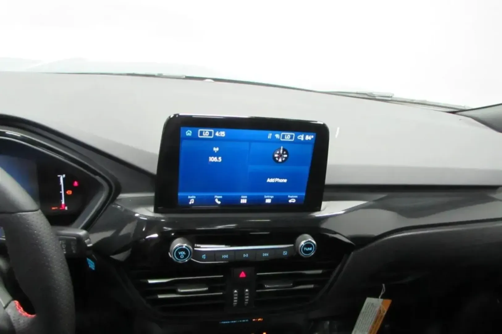 2025 /Ebony Leather Ford Escape ST-Line Select (1FMCU9NZ2SU) with an 2.5L iVCT Atkinson Cycle I-4 Hybrid engine, located at 12836 Highway 21, De Soto, MO, 63020, (636) 337-7777, 38.151867, -90.575615 - **Adventure Awaits: Drive the 2025 Ford Escape Hybrid ST-Line Select from Pettus Ford De Soto!**<br /> <br /> Imagine cruising through the scenic routes of De Soto, MO, in a vehicle that combines eco-friendliness with modern sophistication-the 2025 Ford Escape Hybrid ST-Line Select. Perfect for week - Photo#19