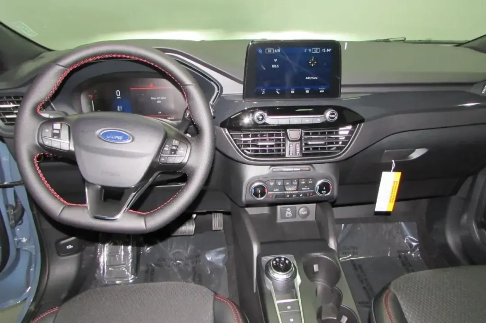 2025 /Ebony Leather Ford Escape ST-Line Select (1FMCU9NZ2SU) with an 2.5L iVCT Atkinson Cycle I-4 Hybrid engine, located at 12836 Highway 21, De Soto, MO, 63020, (636) 337-7777, 38.151867, -90.575615 - **Adventure Awaits: Drive the 2025 Ford Escape Hybrid ST-Line Select from Pettus Ford De Soto!**<br /> <br /> Imagine cruising through the scenic routes of De Soto, MO, in a vehicle that combines eco-friendliness with modern sophistication-the 2025 Ford Escape Hybrid ST-Line Select. Perfect for week - Photo#22