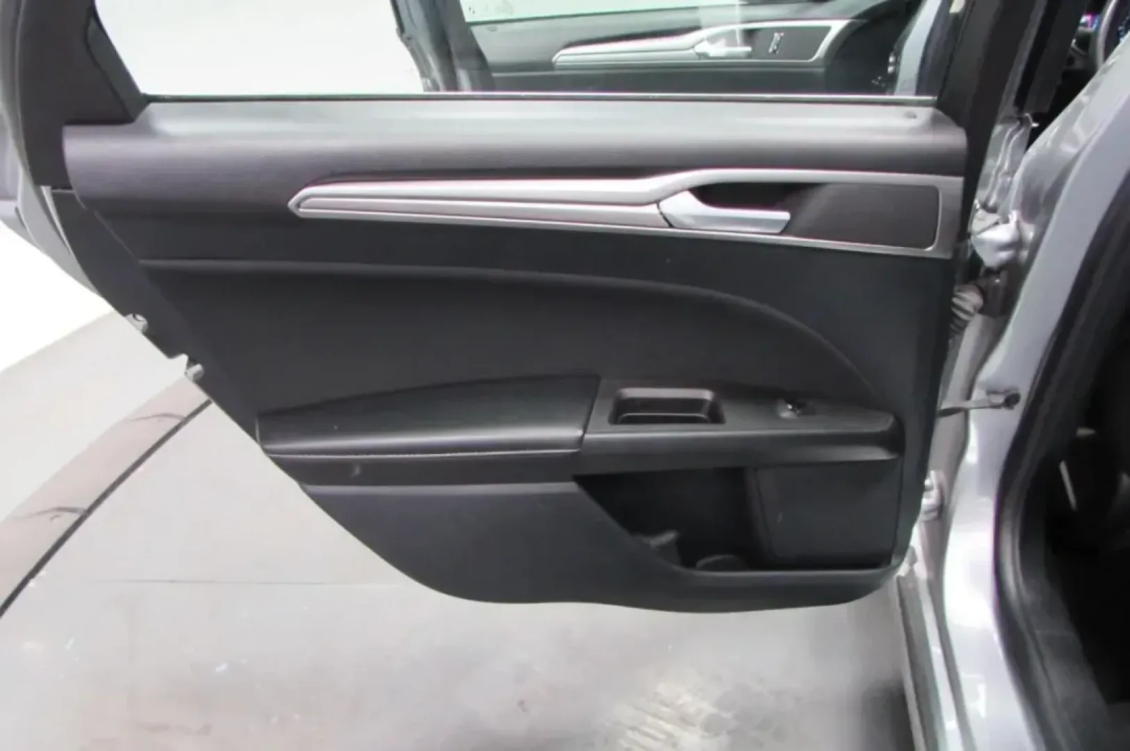 2020 /Ebony Cloth Ford Fusion SE (3FA6P0HD4LR) with an Other engine, Automatic transmission, located at 12836 Highway 21, De Soto, MO, 63020, (636) 337-7777, 38.151867, -90.575615 - USED 2020 Ford Fusion SE from Pettus Ford De Soto, De Soto MO. - Photo#10