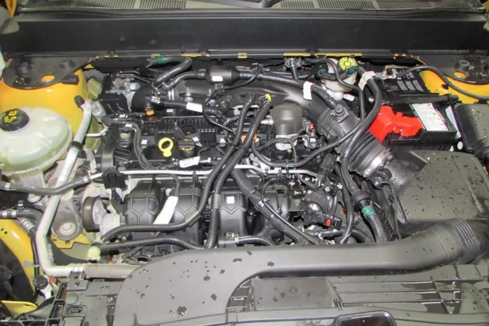 2022 /Navy Pier/Medium Slate Cloth Ford Maverick XLT (3FTTW8F95NR) with an Other engine, Automatic transmission, located at 12836 Highway 21, De Soto, MO, 63020, (636) 337-7777, 38.151867, -90.575615 - Looking for a versatile vehicle that seamlessly blends style, comfort, and functionality? The 2022 Ford Maverick XLT is the perfect choice for those who embrace a dynamic lifestyle-be it for daily commutes, weekend getaways, or family adventures. This striking truck, with its vibrant Cyber Orange Tr - Photo#6