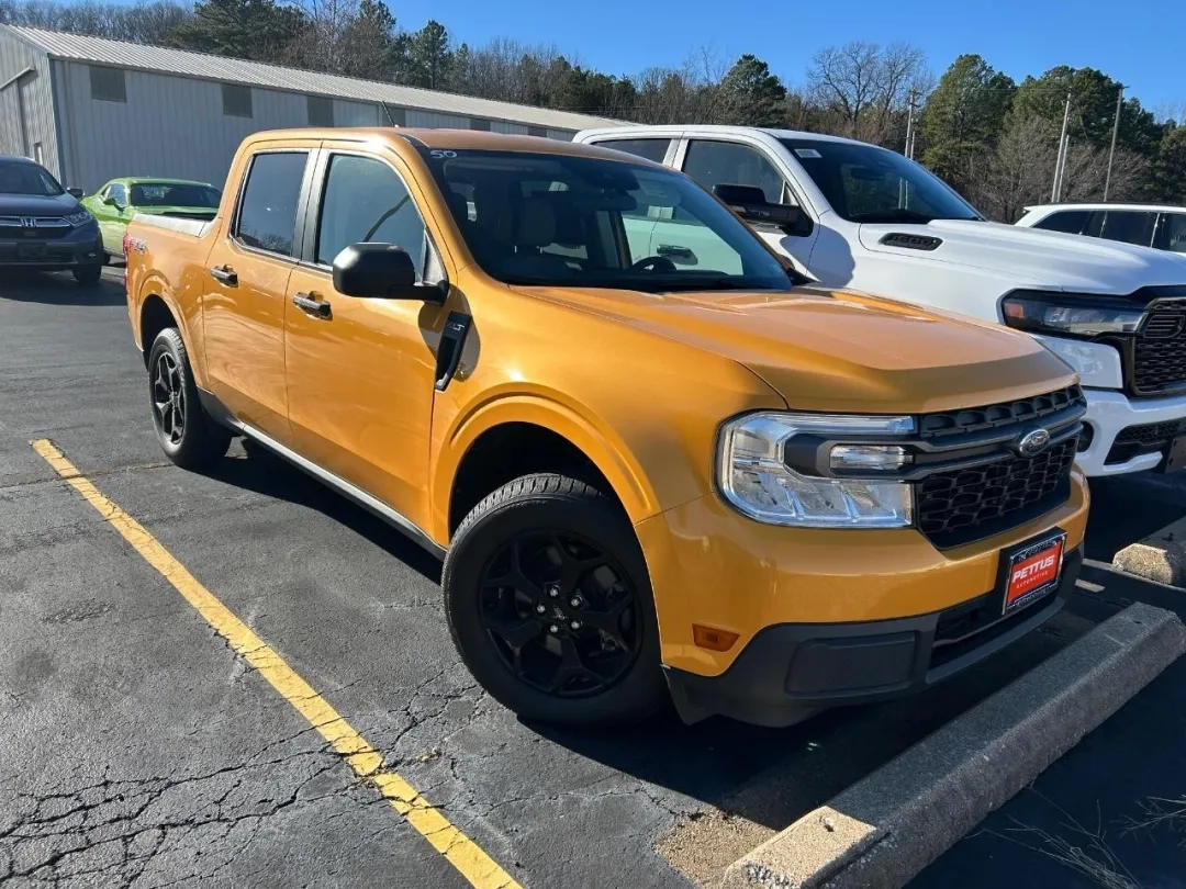 photo of 2022 Ford Maverick XLT