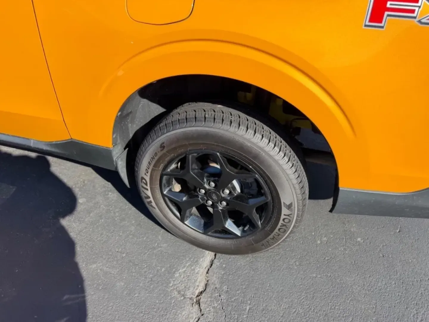 2022 /Navy Pier/Medium Slate Cloth Ford Maverick XLT (3FTTW8F95NR) with an 2.0L EcoBoost engine, Automatic transmission, located at 970 Woodlawn Dr., Farmington, MO, 63640, (573) 431-7800, 37.825642, -90.468674 - Looking for a versatile vehicle that seamlessly blends style, comfort, and functionality? The 2022 Ford Maverick XLT is the perfect choice for those who embrace a dynamic lifestyle-be it for daily commutes, weekend getaways, or family adventures. This striking truck, with its vibrant Cyber Orange Tr - Photo#5