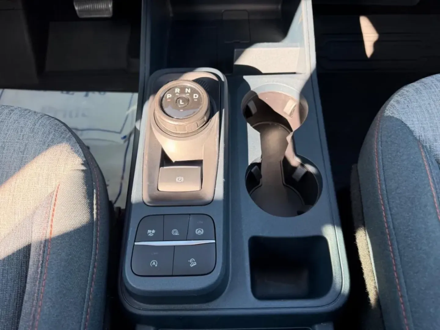 2022 /Navy Pier/Medium Slate Cloth Ford Maverick XLT (3FTTW8F95NR) with an 2.0L EcoBoost engine, Automatic transmission, located at 970 Woodlawn Dr., Farmington, MO, 63640, (573) 431-7800, 37.825642, -90.468674 - Looking for a versatile vehicle that seamlessly blends style, comfort, and functionality? The 2022 Ford Maverick XLT is the perfect choice for those who embrace a dynamic lifestyle-be it for daily commutes, weekend getaways, or family adventures. This striking truck, with its vibrant Cyber Orange Tr - Photo#15