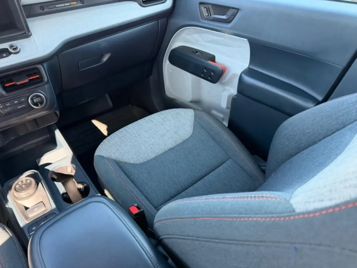 2022 /Navy Pier/Medium Slate Cloth Ford Maverick XLT (3FTTW8F95NR) with an 2.0L EcoBoost engine, Automatic transmission, located at 970 Woodlawn Dr., Farmington, MO, 63640, (573) 431-7800, 37.825642, -90.468674 - Looking for a versatile vehicle that seamlessly blends style, comfort, and functionality? The 2022 Ford Maverick XLT is the perfect choice for those who embrace a dynamic lifestyle-be it for daily commutes, weekend getaways, or family adventures. This striking truck, with its vibrant Cyber Orange Tr - Photo#16