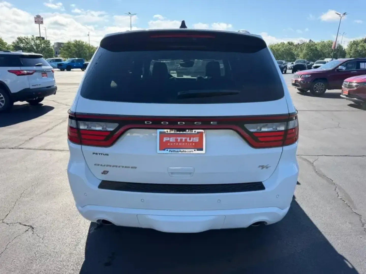 2023 /Black Leather Dodge Durango R/T Plus (1C4SDJCT5PC) with an 5.7L V8 HEMI MDS VVT engine, Automatic transmission, located at 970 Woodlawn Dr., Farmington, MO, 63640, (573) 431-7800, 37.825642, -90.468674 - Make every day feel like a getaway in this bold, family-ready performance SUV-perfect for school drop-offs, long commutes to St. Louis, and weekend road trips down US-67 with room for friends, gear, and plenty of attitude. This **2023 Dodge Durango R/T Plus AWD** blends muscle-car spirit with three- - Photo#3