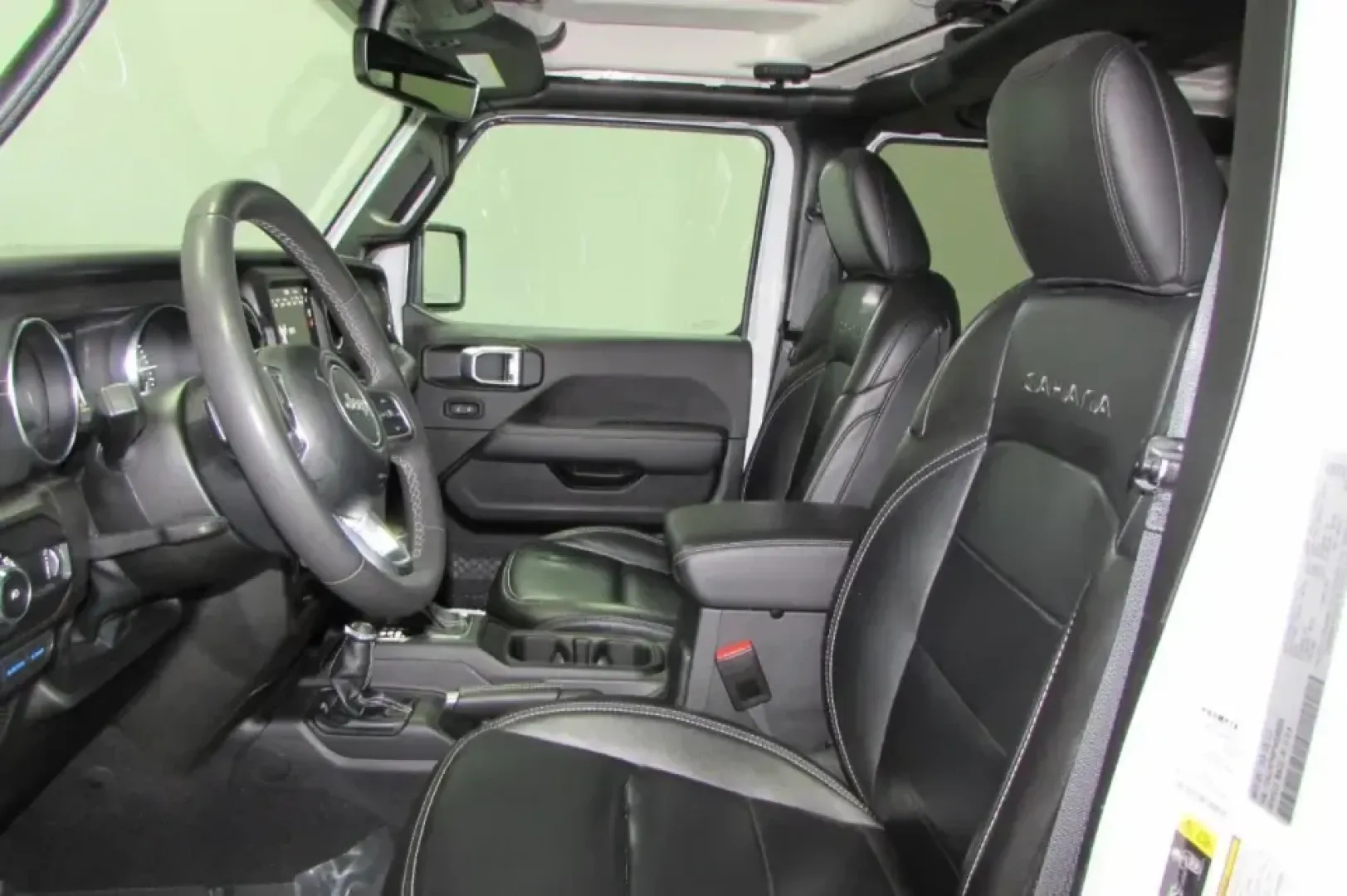 2023 /Black Jeep Wrangler Sahara 4xe (1C4JJXP68PW) with an 2.0L L4 DOHC 16V HYBRID engine, Automatic transmission, located at 12830 Highway 21, De Soto, MO, 63020, (636) 337-7777, 38.153099, -90.573624 - **Explore the Great Outdoors with the 2023 Jeep Wrangler Sahara 4xe The Ultimate Adventure Companion!**<br /> <br /> Are you ready to elevate your adventures and redefine your weekend getaways? Look no further than the 2023 Jeep Wrangler Sahara 4xe, the perfect SUV for those who crave exploration, - Photo#13
