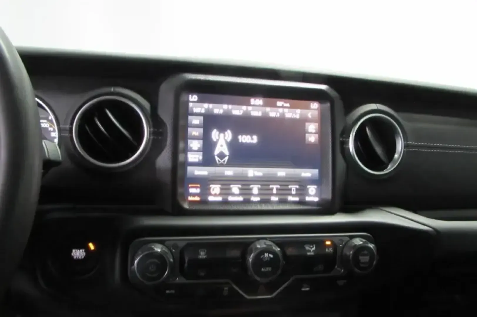 2023 /Black Jeep Wrangler Sahara 4xe (1C4JJXP68PW) with an 2.0L L4 DOHC 16V HYBRID engine, Automatic transmission, located at 12830 Highway 21, De Soto, MO, 63020, (636) 337-7777, 38.153099, -90.573624 - **Explore the Great Outdoors with the 2023 Jeep Wrangler Sahara 4xe The Ultimate Adventure Companion!**<br /> <br /> Are you ready to elevate your adventures and redefine your weekend getaways? Look no further than the 2023 Jeep Wrangler Sahara 4xe, the perfect SUV for those who crave exploration, - Photo#20