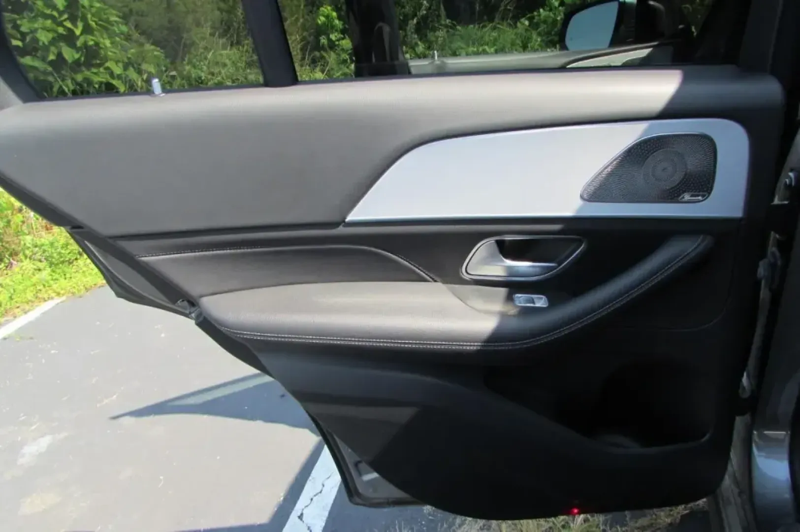 2022 /Black Leather Mercedes-Benz GLE GLE 350 4MATIC (4JGFB4KB4NA) with an Other engine, Automatic transmission, located at 12836 Highway 21, De Soto, MO, 63020, (636) 337-7777, 38.151867, -90.575615 - **Elevate Your Lifestyle with the 2022 Mercedes-Benz GLE 350 4MATIC at Pettus Ford De Soto!**<br /> <br /> If you're looking for an SUV that perfectly blends luxury, practicality, and performance, look no further than the 2022 Mercedes-Benz GLE 350 4MATIC. Whether you're navigating the daily grind o - Photo#20