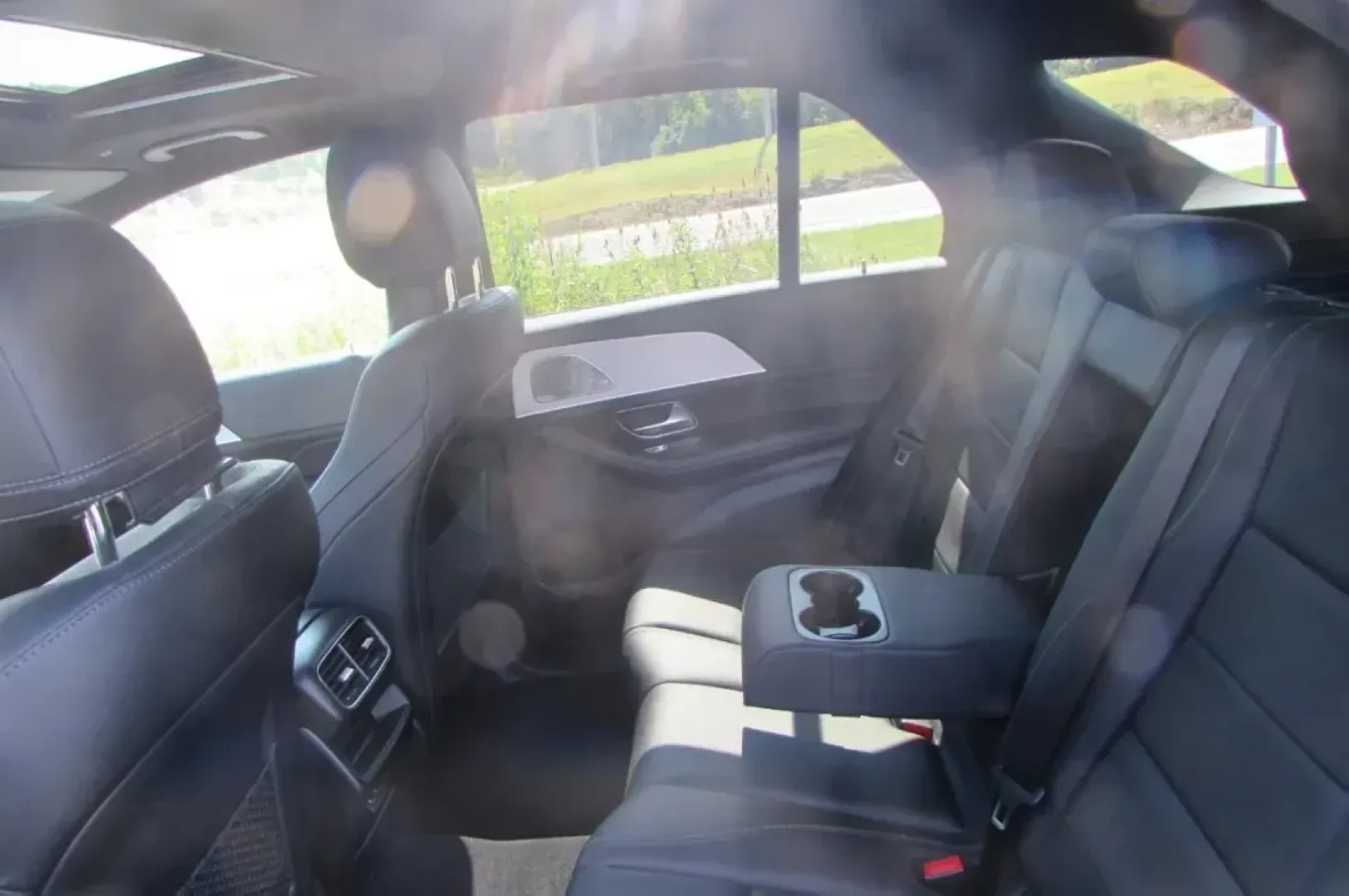 2022 /Black Leather Mercedes-Benz GLE GLE 350 4MATIC (4JGFB4KB4NA) with an Other engine, Automatic transmission, located at 12836 Highway 21, De Soto, MO, 63020, (636) 337-7777, 38.151867, -90.575615 - **Elevate Your Lifestyle with the 2022 Mercedes-Benz GLE 350 4MATIC at Pettus Ford De Soto!**<br /> <br /> If you're looking for an SUV that perfectly blends luxury, practicality, and performance, look no further than the 2022 Mercedes-Benz GLE 350 4MATIC. Whether you're navigating the daily grind o - Photo#21