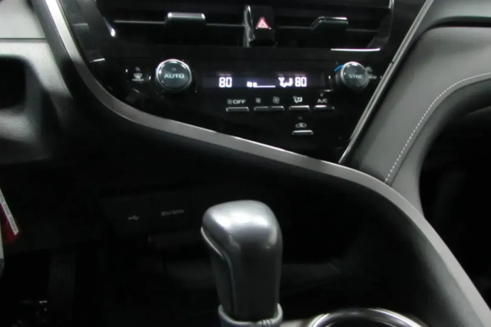 2022 Toyota Camry SE (4T1G11AK3NU) with an Other engine, Automatic transmission, located at 12836 Highway 21, De Soto, MO, 63020, (636) 337-7777, 38.151867, -90.575615 - **Elevate Your Daily Drive with the 2022 Toyota Camry SE at Pettus Ford De Soto**<br /> <br /> Are you ready to experience a perfect blend of style, comfort, and efficiency? The 2022 Toyota Camry SE, available at Pettus Ford De Soto, is designed for those who appreciate a dynamic driving experience - Photo#16