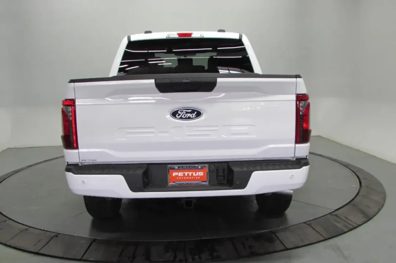 2025 /Cloth Ford F-150 STX (1FTEW2LP8SK) with an 2.7L V6 EcoBoost engine, Automatic transmission, located at 12836 Highway 21, De Soto, MO, 63020, (636) 337-7777, 38.151867, -90.575615 - **Unleash Your Adventure with the 2025 Ford F-150 STX at Pettus Ford De Soto!**<br /> <br /> Are you ready to elevate your lifestyle with a vehicle that perfectly balances power, technology, and comfort? Look no further! The 2025 Ford F-150 STX is the ultimate companion for those who crave adventure - Photo#6
