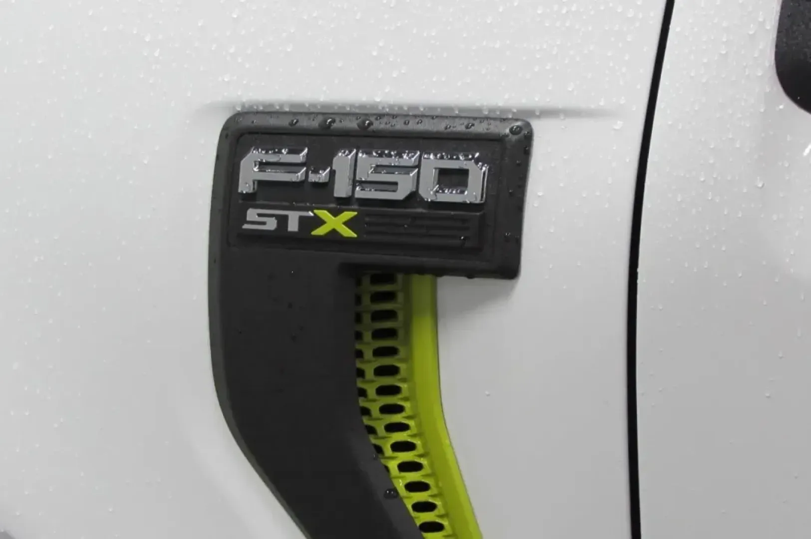2025 /Cloth Ford F-150 STX (1FTEW2LP8SK) with an 2.7L V6 EcoBoost engine, Automatic transmission, located at 12836 Highway 21, De Soto, MO, 63020, (636) 337-7777, 38.151867, -90.575615 - **Unleash Your Adventure with the 2025 Ford F-150 STX at Pettus Ford De Soto!**<br /> <br /> Are you ready to elevate your lifestyle with a vehicle that perfectly balances power, technology, and comfort? Look no further! The 2025 Ford F-150 STX is the ultimate companion for those who crave adventure - Photo#11