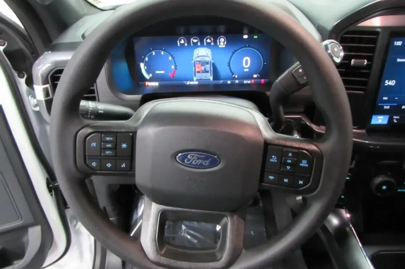 2025 /Cloth Ford F-150 STX (1FTEW2LP8SK) with an 2.7L V6 EcoBoost engine, Automatic transmission, located at 12836 Highway 21, De Soto, MO, 63020, (636) 337-7777, 38.151867, -90.575615 - **Unleash Your Adventure with the 2025 Ford F-150 STX at Pettus Ford De Soto!**<br /> <br /> Are you ready to elevate your lifestyle with a vehicle that perfectly balances power, technology, and comfort? Look no further! The 2025 Ford F-150 STX is the ultimate companion for those who crave adventure - Photo#18