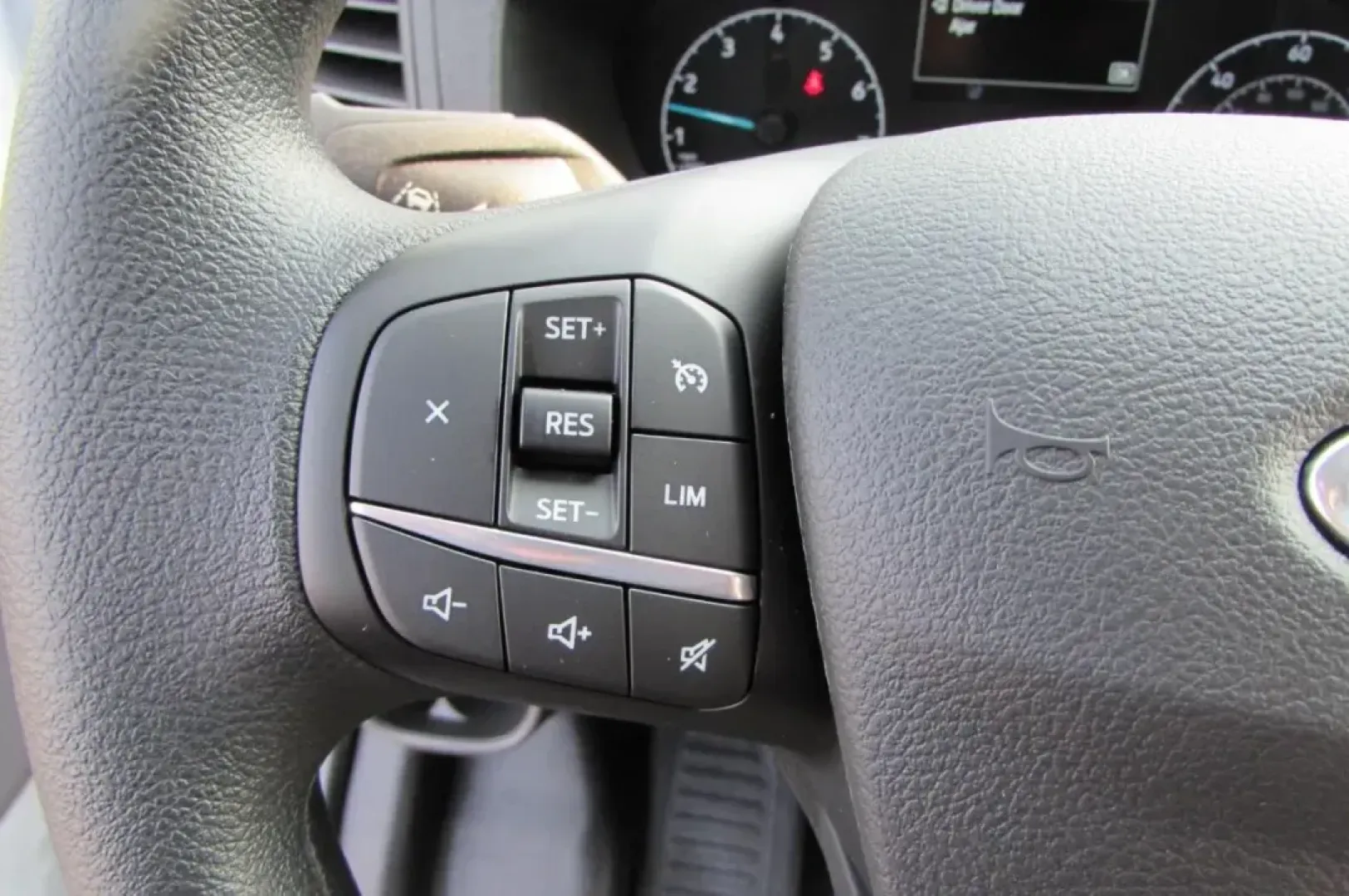 2024 Ford Transit-350 XL (1FBAX2Y80RK) with an 3.5L PFDi V6 Flex-Fuel engine, Automatic transmission, located at 12836 Highway 21, De Soto, MO, 63020, (636) 337-7777, 38.151867, -90.575615 - Discover the ultimate solution for your family's transportation needs with the 2024 Ford Transit-350 XL, now available at Pettus Ford De Soto in De Soto, MO. Whether you're planning a family road trip, need a reliable van for your business, or simply require a spacious vehicle for everyday errands, - Photo#15