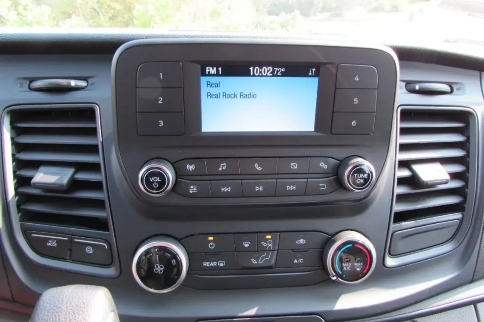 2024 Ford Transit-350 XL (1FBAX2Y80RK) with an 3.5L PFDi V6 Flex-Fuel engine, Automatic transmission, located at 12836 Highway 21, De Soto, MO, 63020, (636) 337-7777, 38.151867, -90.575615 - Discover the ultimate solution for your family's transportation needs with the 2024 Ford Transit-350 XL, now available at Pettus Ford De Soto in De Soto, MO. Whether you're planning a family road trip, need a reliable van for your business, or simply require a spacious vehicle for everyday errands, - Photo#18