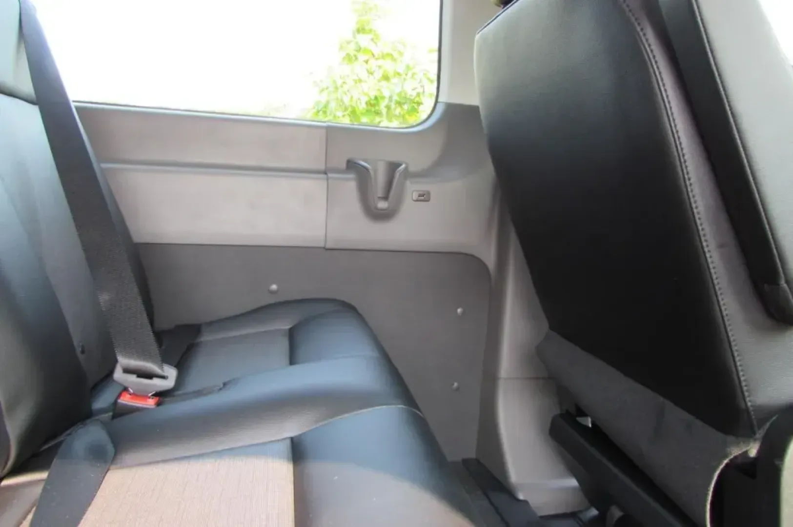 2024 Ford Transit-350 XL (1FBAX2Y80RK) with an 3.5L PFDi V6 Flex-Fuel engine, Automatic transmission, located at 12836 Highway 21, De Soto, MO, 63020, (636) 337-7777, 38.151867, -90.575615 - Discover the ultimate solution for your family's transportation needs with the 2024 Ford Transit-350 XL, now available at Pettus Ford De Soto in De Soto, MO. Whether you're planning a family road trip, need a reliable van for your business, or simply require a spacious vehicle for everyday errands, - Photo#22