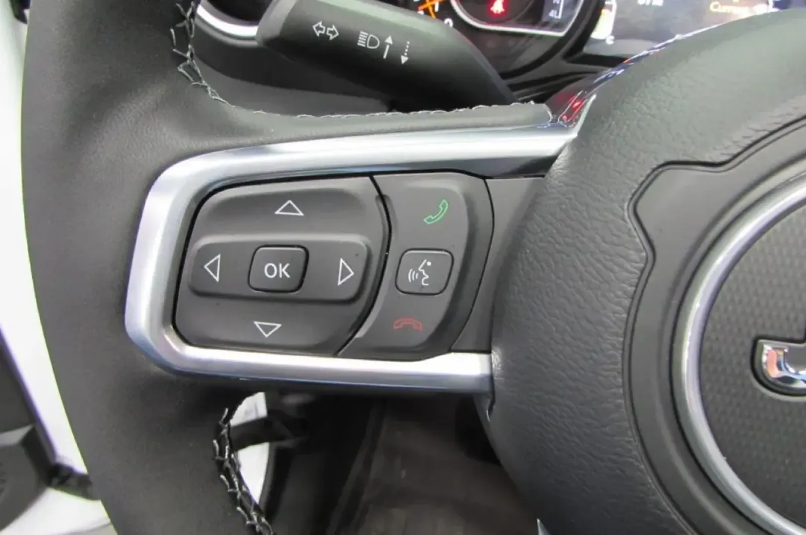 2025 /Black Leather Jeep Wrangler Sahara (1C4PJXEG6SW) with an Other engine, Automatic transmission, located at 12830 Highway 21, De Soto, MO, 63020, (636) 337-7777, 38.153099, -90.573624 - Experience the thrill of adventure with the 2025 Jeep Wrangler Sahara, available now at Pettus CDJR DeSoto, your trusted OEM dealership located at 12830 Highway 21, De Soto, MO 63020. Whether you're navigating the bustling streets of De Soto or heading out to explore the natural beauty of nearby par - Photo#17