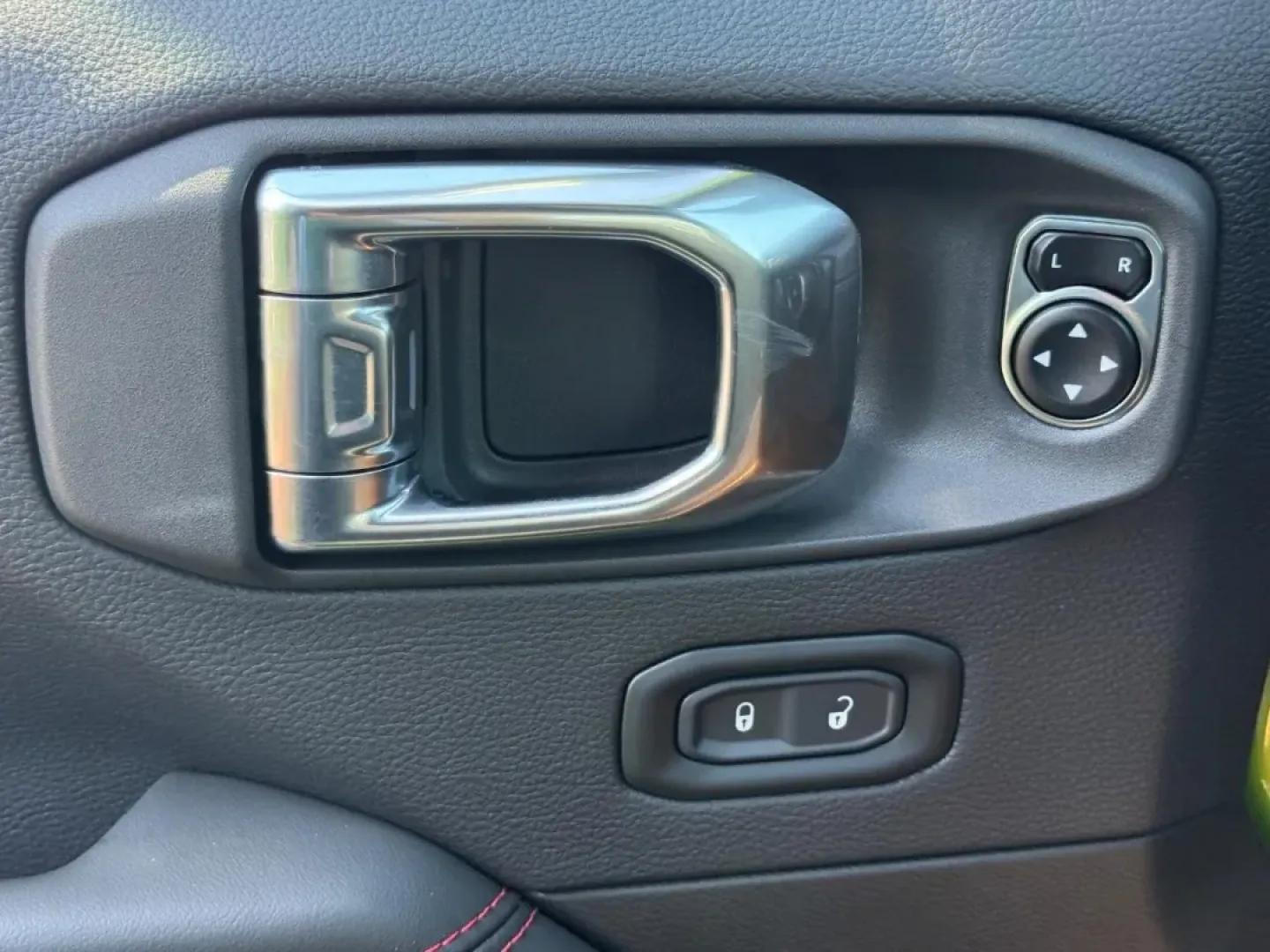 2025 /Black Leather Jeep Wrangler Rubicon (1C4PJXFG7SW) with an 3.6L V6 24V VVT UPG I engine, located at 970 Woodlawn Dr., Farmington, MO, 63640, (573) 431-7800, 37.825642, -90.468674 - **Adventure Awaits: Experience the Thrill of the 2025 Jeep Wrangler Rubicon at Pettus CDJR Farmington!**<br /> <br /> Are you ready to elevate your weekend adventures and daily commutes with a vehicle that offers both rugged capability and urban comfort? The 2025 Jeep Wrangler Rubicon is the ultimat - Photo#16