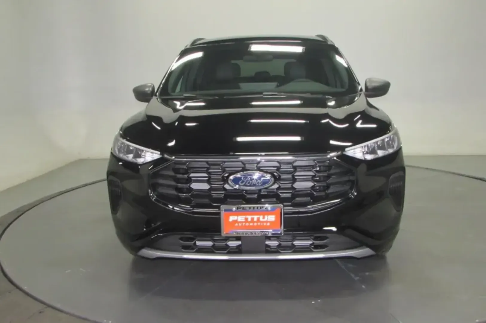 2024 Ford Escape ST-Line (1FMCU0MN2RU) with an 1.5L EcoBoost engine, located at 12836 Highway 21, De Soto, MO, 63020, (636) 337-7777, 38.151867, -90.575615 - ### Discover Your Next Adventure with the 2024 Ford Escape ST-Line at Pettus Ford De Soto!<br /> <br /> Are you ready to elevate your lifestyle with a vehicle that seamlessly blends practicality, comfort, and style? The 2024 Ford Escape ST-Line is the perfect companion for your next family road trip - Photo#0