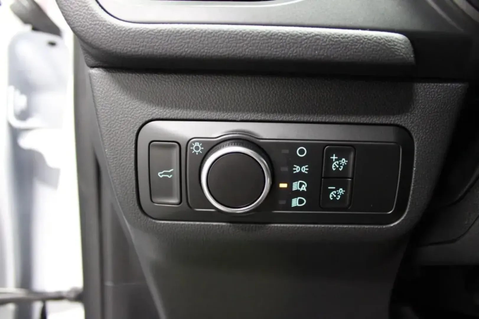 2023 Ford Escape Active (1FMCU9GN1PU) with an 1.5L EcoBoost engine, located at 12836 Highway 21, De Soto, MO, 63020, (636) 337-7777, 38.151867, -90.575615 - Elevate your daily commute and family adventures with this stunning 2023 Ford Escape, available now at Pettus Ford De Soto, your trusted OEM dealership located at 12836 Missouri Hwy 21, De Soto, MO 63020. With an impressive balance of comfort, efficiency, and capability, this SUV is perfect for grow - Photo#11