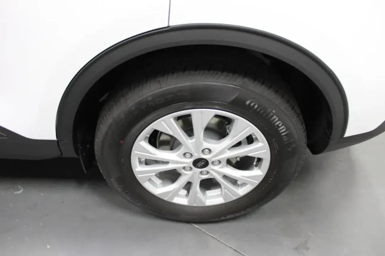 2023 Ford Escape Active (1FMCU9GN1PU) with an 1.5L EcoBoost engine, located at 12836 Highway 21, De Soto, MO, 63020, (636) 337-7777, 38.151867, -90.575615 - Elevate your daily commute and family adventures with this stunning 2023 Ford Escape, available now at Pettus Ford De Soto, your trusted OEM dealership located at 12836 Missouri Hwy 21, De Soto, MO 63020. With an impressive balance of comfort, efficiency, and capability, this SUV is perfect for grow - Photo#19