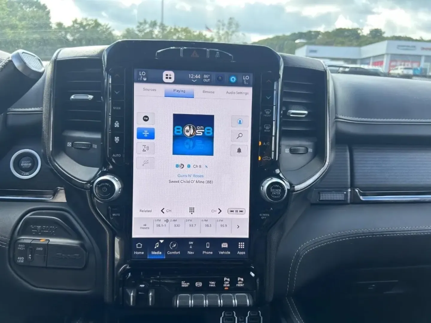 2022 /Black Leather Ram 2500 Limited (3C6UR5TL1NG) with an Straight 6 Turbocharged Diesel engine, located at 970 Woodlawn Dr., Farmington, MO, 63640, (573) 431-7800, 37.825642, -90.468674 - **Discover the Ultimate Workhorse: 2022 Ram 2500 at Pettus CDJR Farmington**<br /> <br /> Are you looking for a powerful truck that can handle everything from weekend adventures to heavy-duty work tasks? Look no further than this exceptional 2022 Ram 2500, available now at Pettus CDJR Farmington. Lo - Photo#13