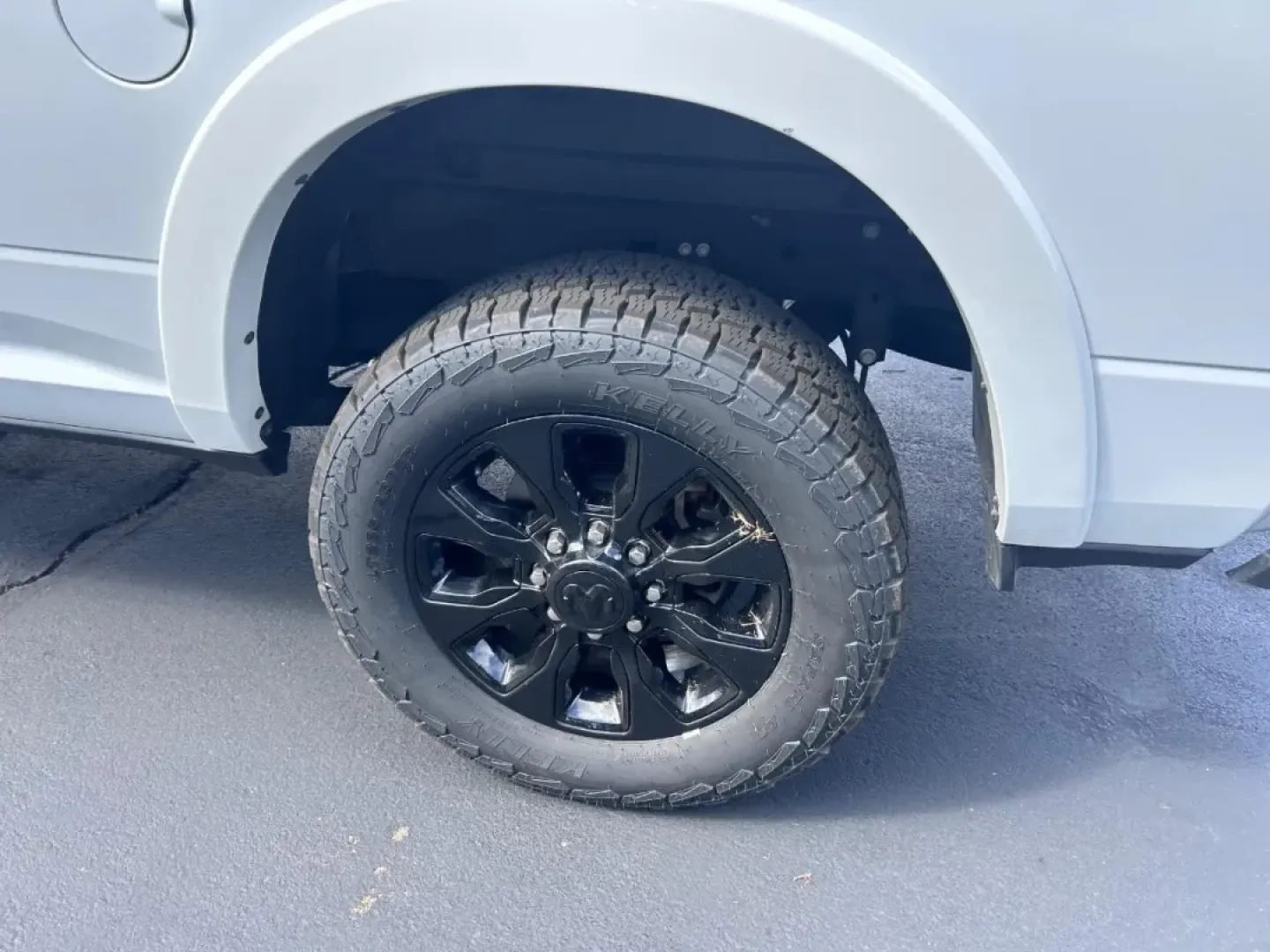 2022 /Black Leather Ram 2500 Limited (3C6UR5TL1NG) with an Straight 6 Turbocharged Diesel engine, located at 970 Woodlawn Dr., Farmington, MO, 63640, (573) 431-7800, 37.825642, -90.468674 - **Discover the Ultimate Workhorse: 2022 Ram 2500 at Pettus CDJR Farmington**<br /> <br /> Are you looking for a powerful truck that can handle everything from weekend adventures to heavy-duty work tasks? Look no further than this exceptional 2022 Ram 2500, available now at Pettus CDJR Farmington. Lo - Photo#5